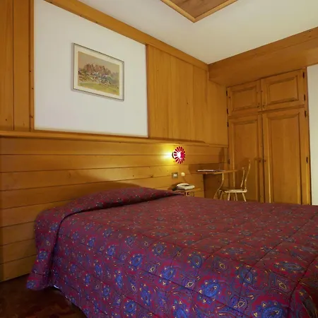 Otel Natale Cortina dʼAmpezzo